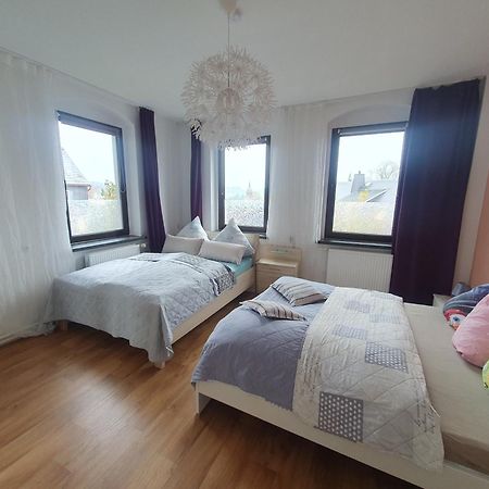 Familienfreundliche Ferienwohnung Erzgebirge Schneeberg  Dış mekan fotoğraf