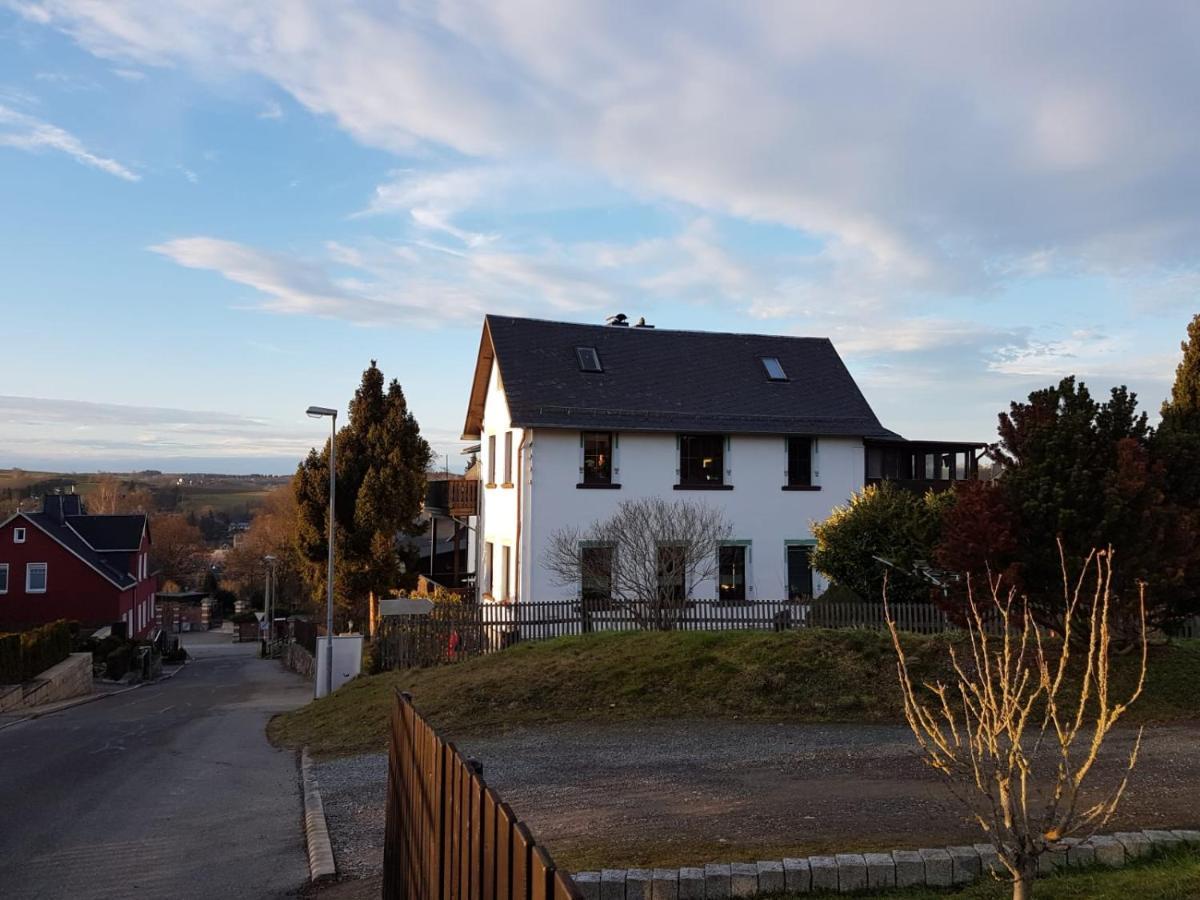 Familienfreundliche Ferienwohnung Erzgebirge Schneeberg  Dış mekan fotoğraf